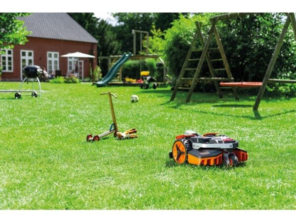 Robot tondeuse connecté LANDROID Vision 1600 m²
